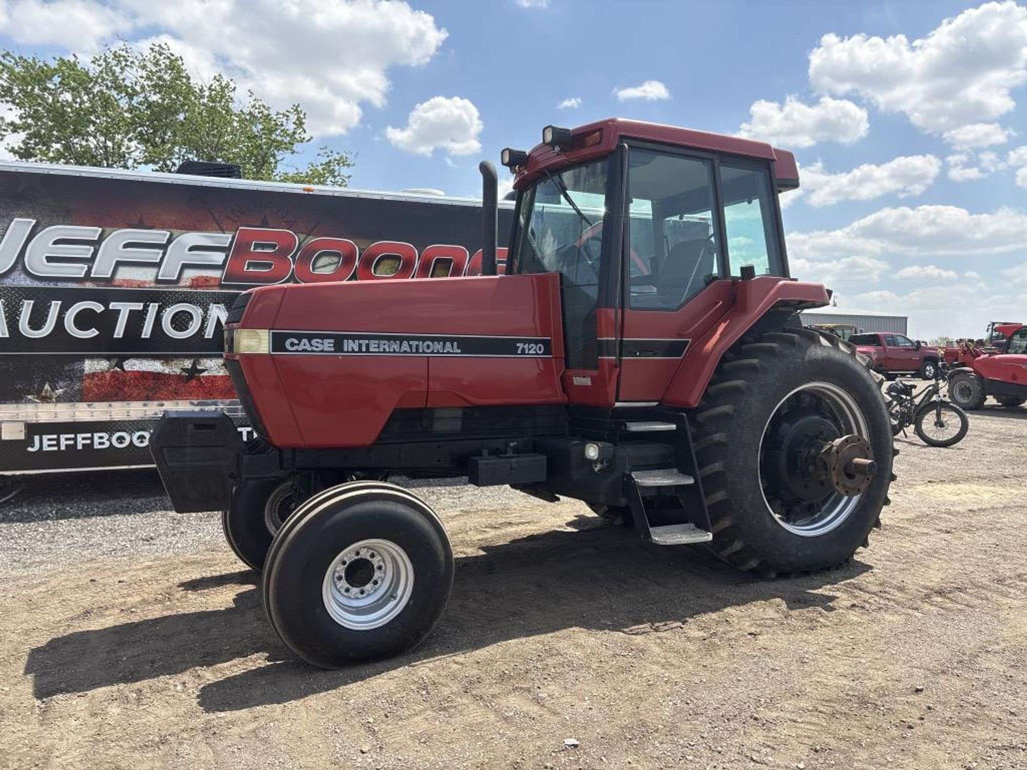 1989 Case IH 7120 Equipment Image0
