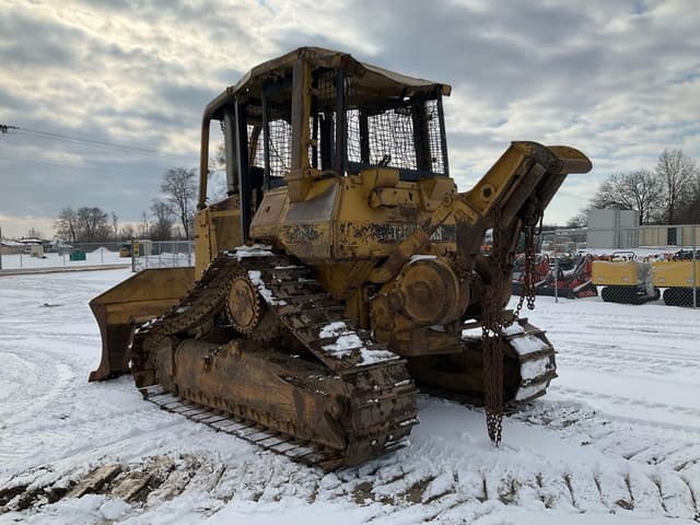 Image of Caterpillar D4H equipment image 2