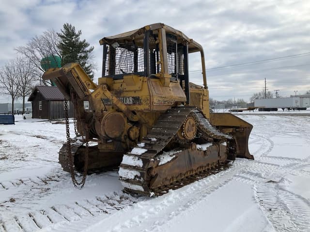 Image of Caterpillar D4H equipment image 4
