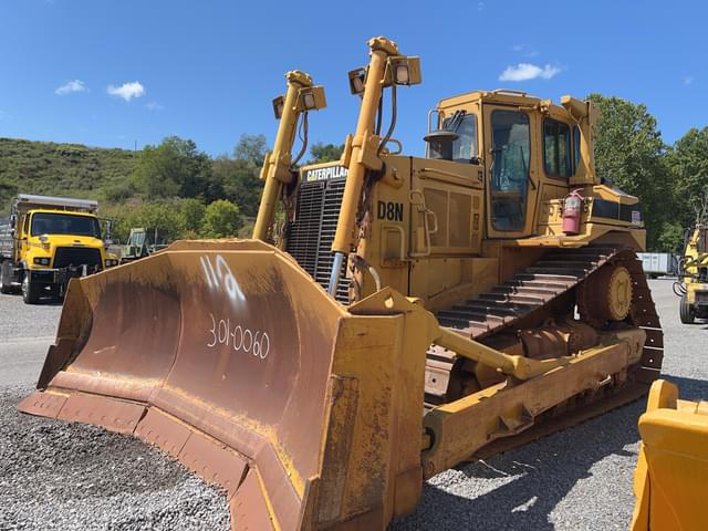 Image of Caterpillar D8N equipment image 1