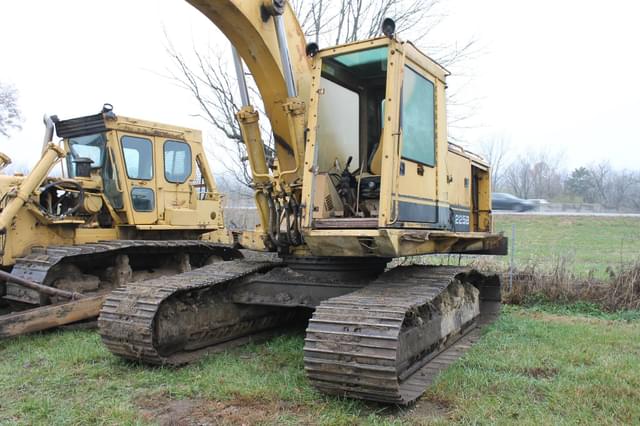 Image of Caterpillar 225B equipment image 1