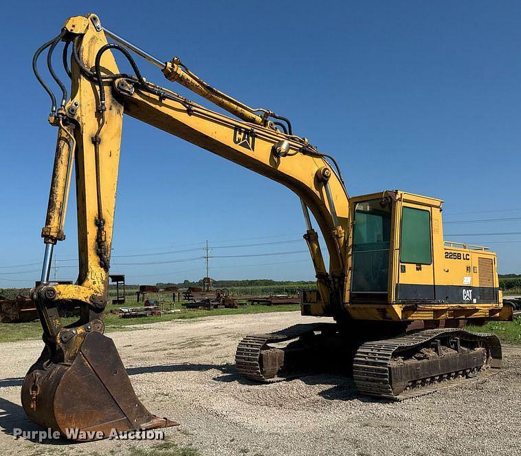 Image of Caterpillar 2258LC Primary image