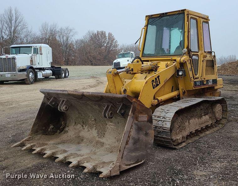 Main image Caterpillar 943