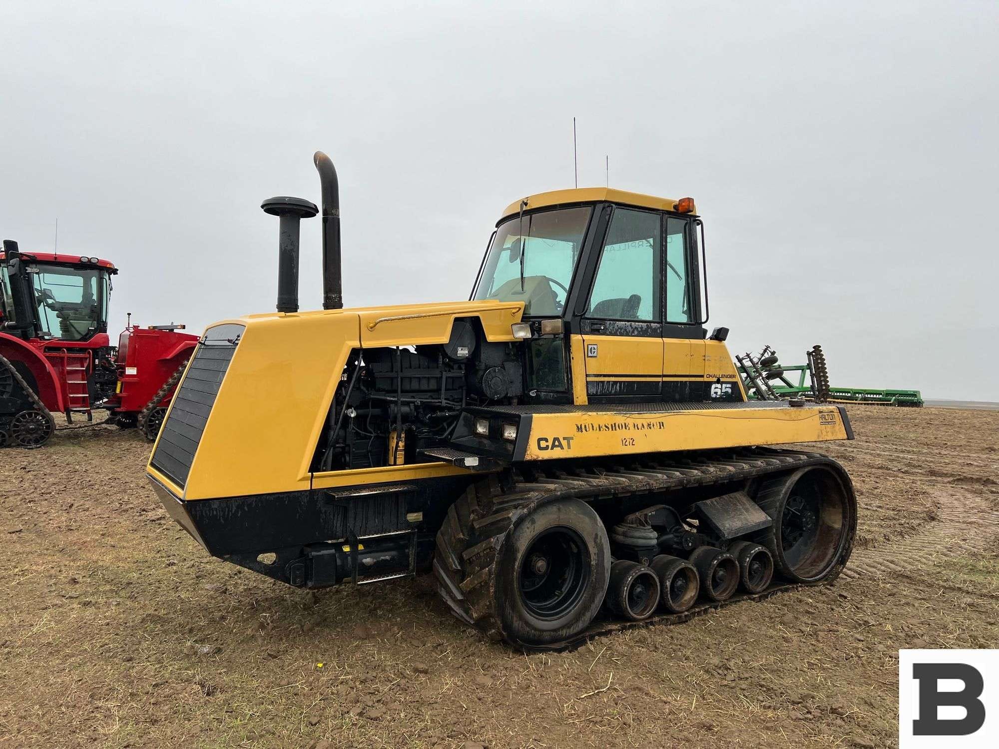 1989 Challenger 65 Equipment Image0