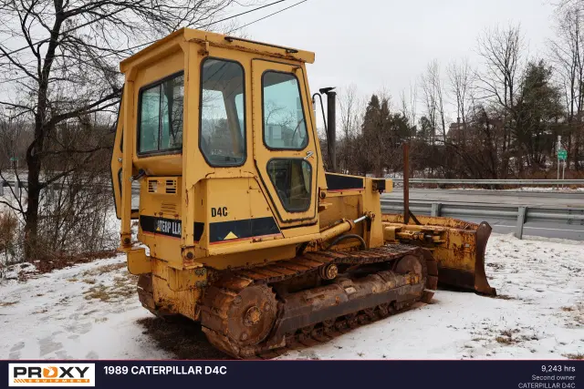 Image of Caterpillar D4C equipment image 2