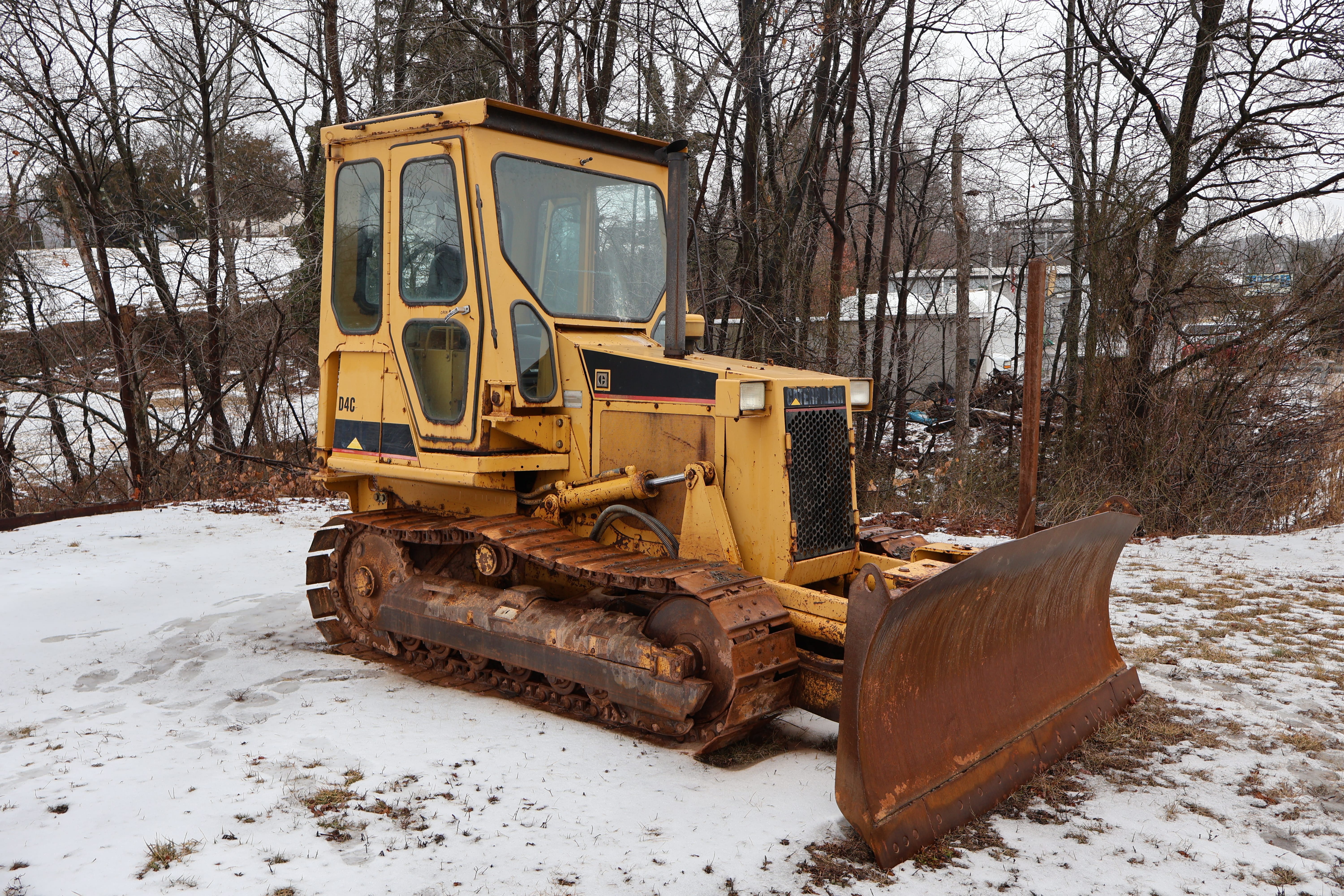 1989 Caterpillar D4C Equipment Image0
