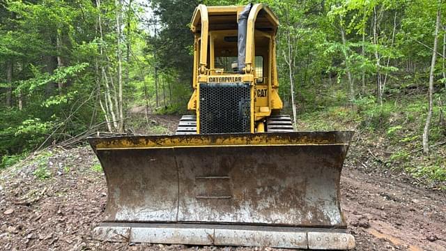 Image of Caterpillar D4H equipment image 3