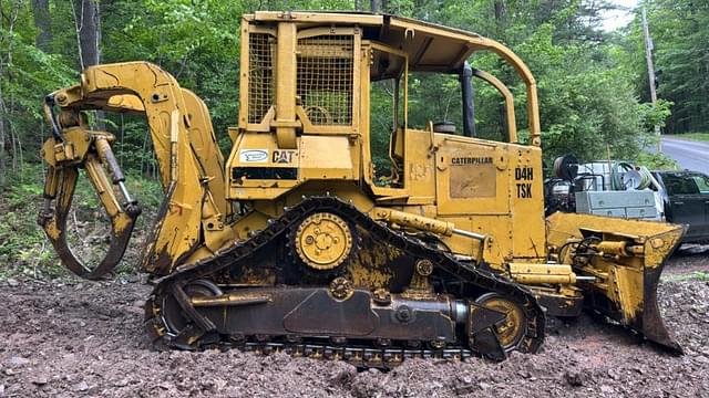 Image of Caterpillar D4H equipment image 2