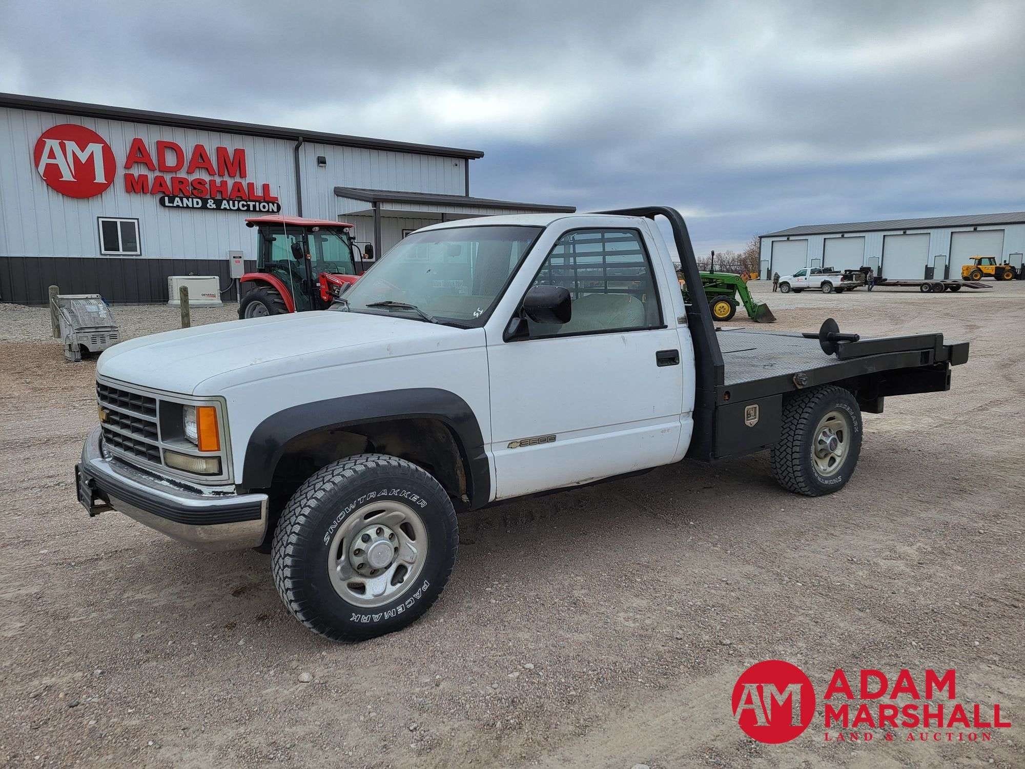 1989 Chevrolet 3500 Equipment Image0
