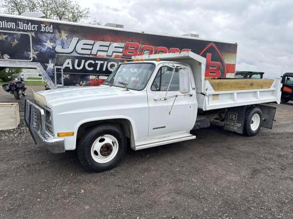 Image of Chevrolet 3500 Primary image