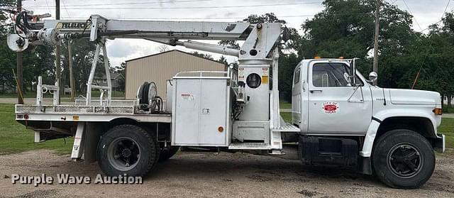 Image of Chevrolet C70 equipment image 3