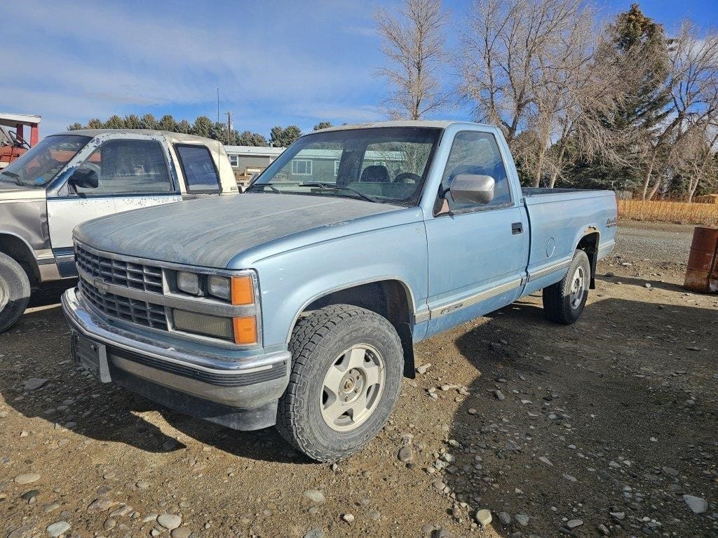 1989 Chevrolet 1500 Equipment Image0