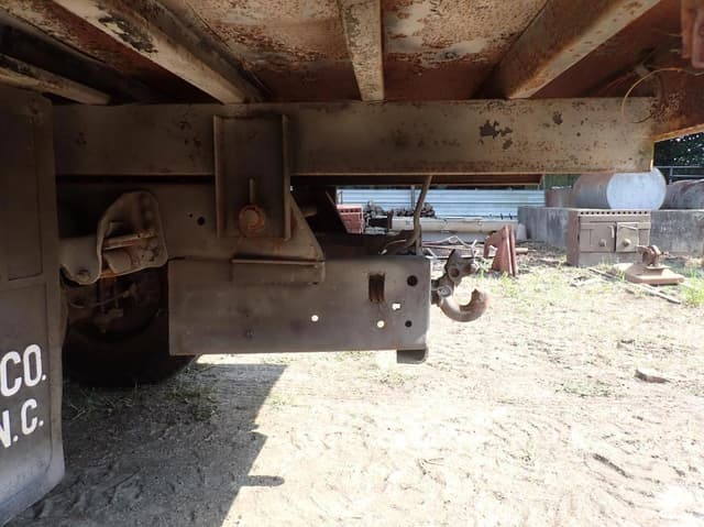 Image of Chevrolet C70 equipment image 4