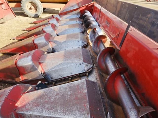 Image of Case IH 1063 equipment image 4