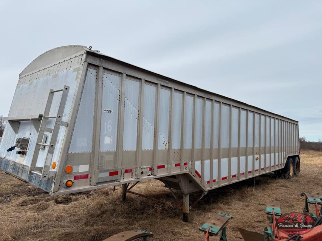 Image of Cornhusker 800 Primary image