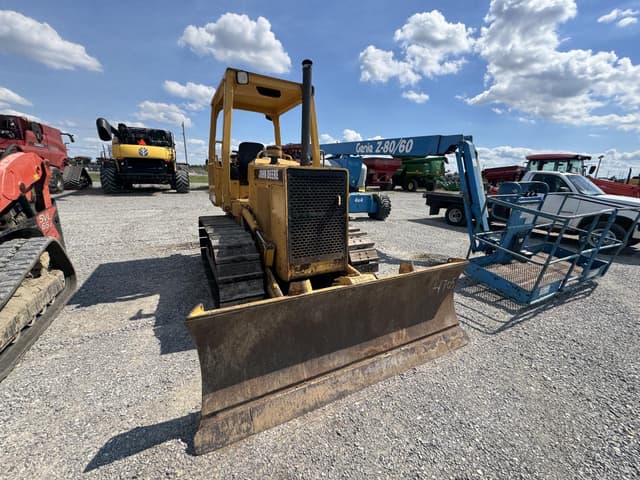 Image of John Deere 450G equipment image 4