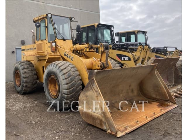 Image of John Deere 644E equipment image 1