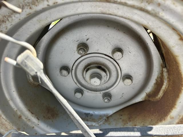 Image of Deutz-Allis 5230 equipment image 1