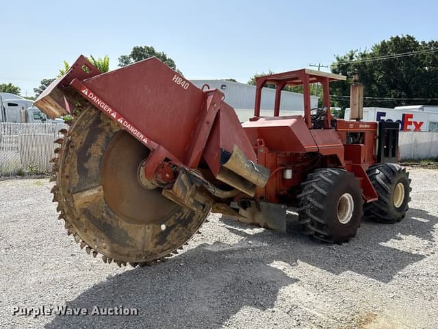 Image of Ditch Witch R100P equipment image 4