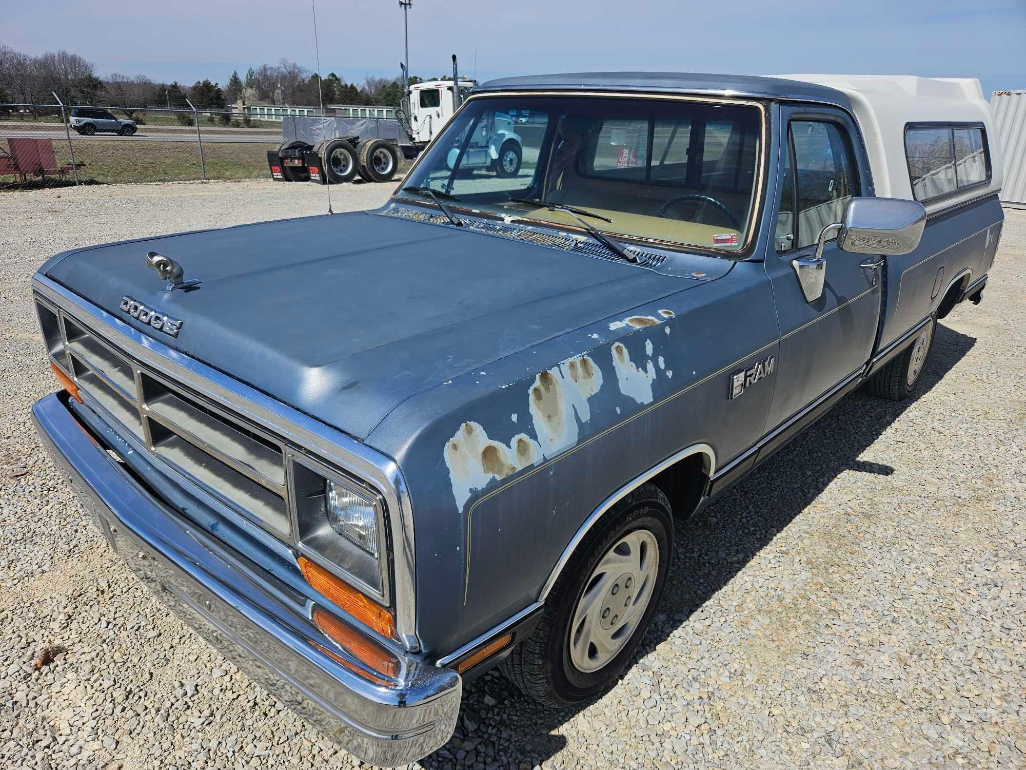 Main image Dodge D150