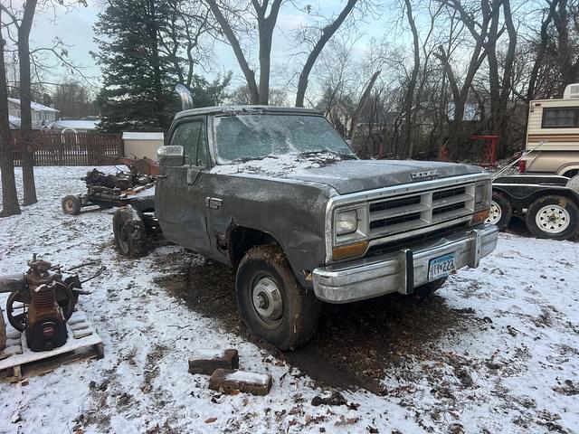 Image of Dodge Ram 250 equipment image 2