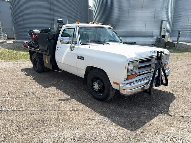 Image of Dodge Ram 2500 equipment image 1