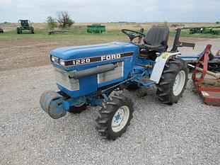 1989 Ford 1220 Equipment Image0