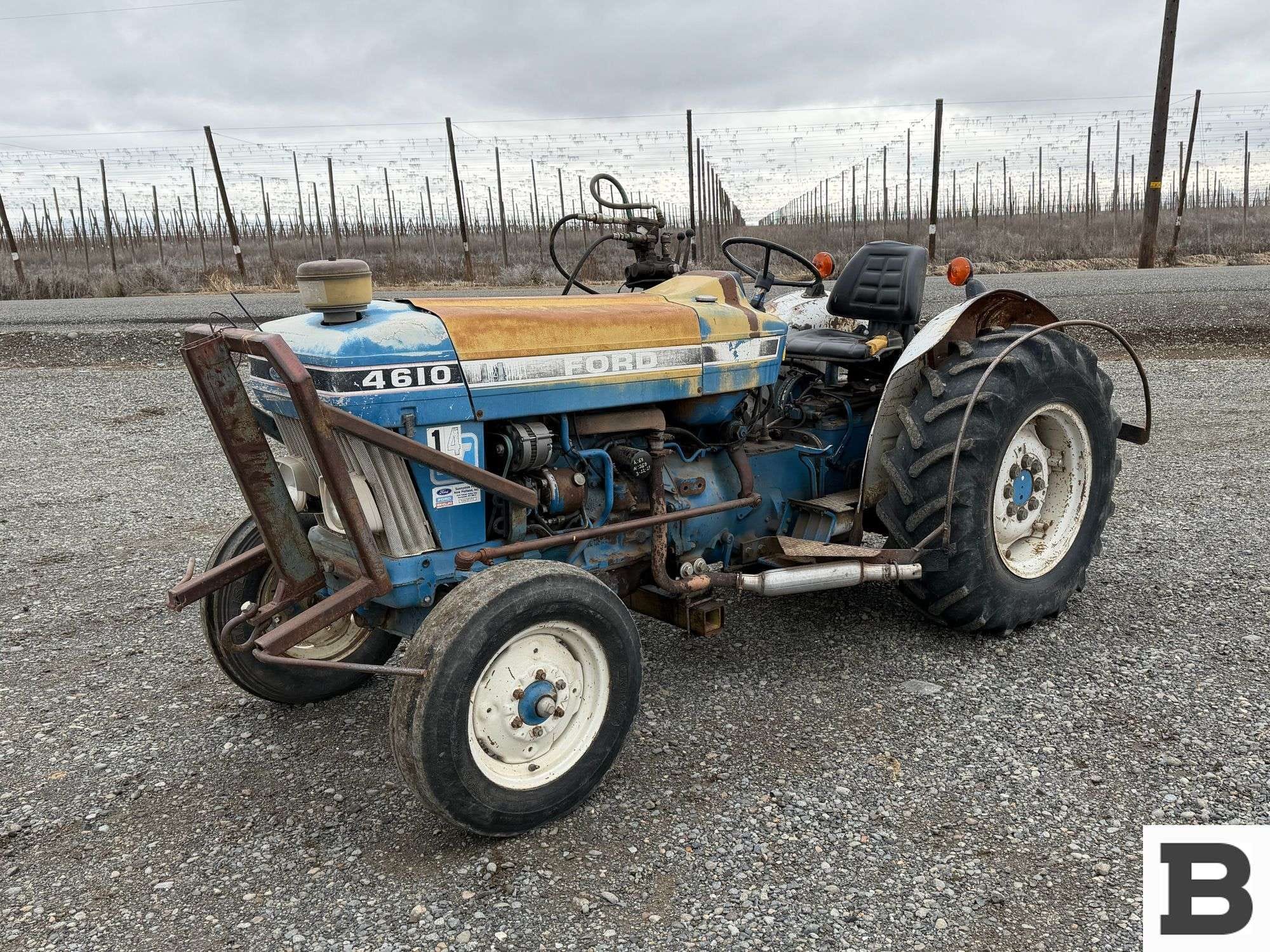 1989 Ford 4610 Equipment Image0