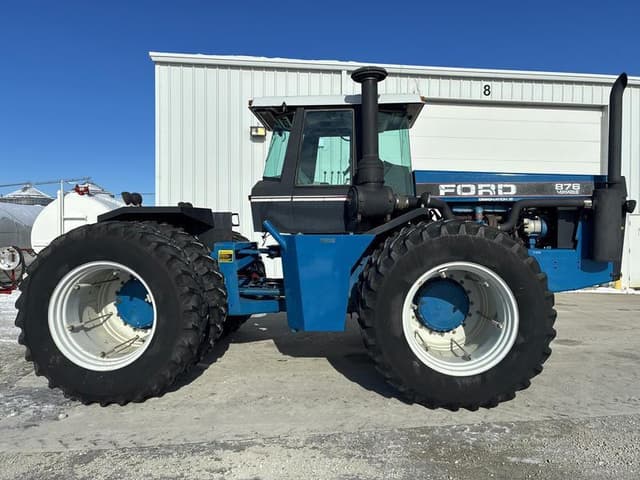 Image of Ford 876 equipment image 3