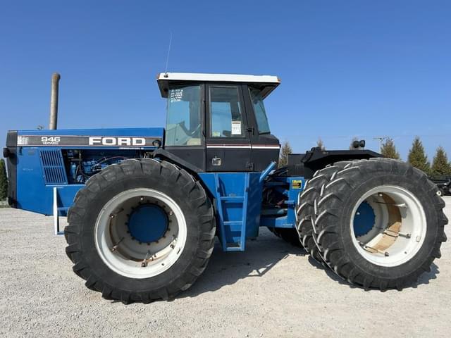 Image of Ford 946 equipment image 2