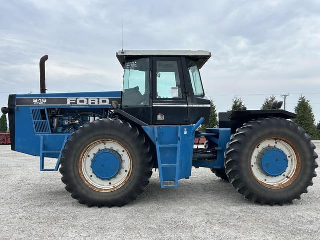 Image of Ford 946 equipment image 2