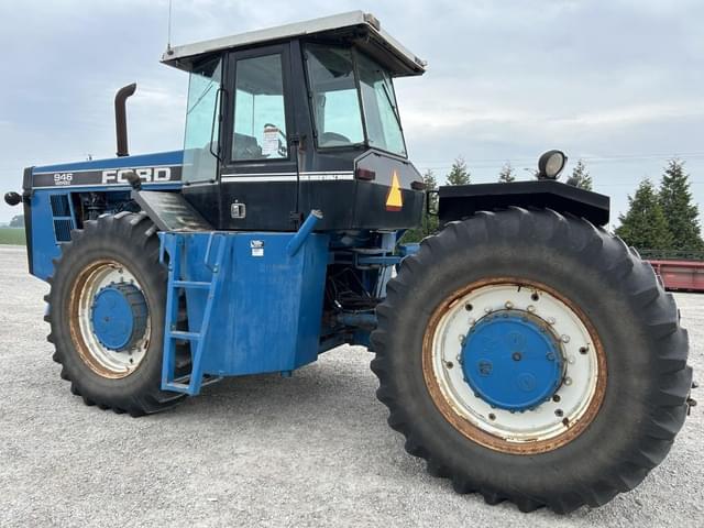 Image of Ford 946 equipment image 4