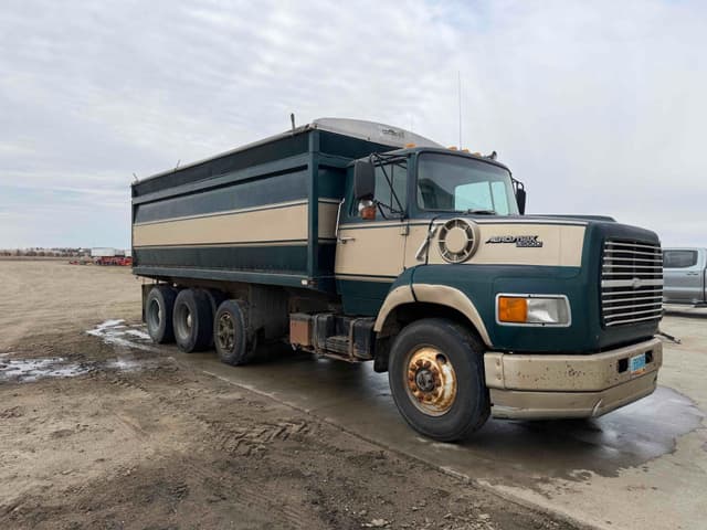 Image of Ford Aeromax L9000 equipment image 3