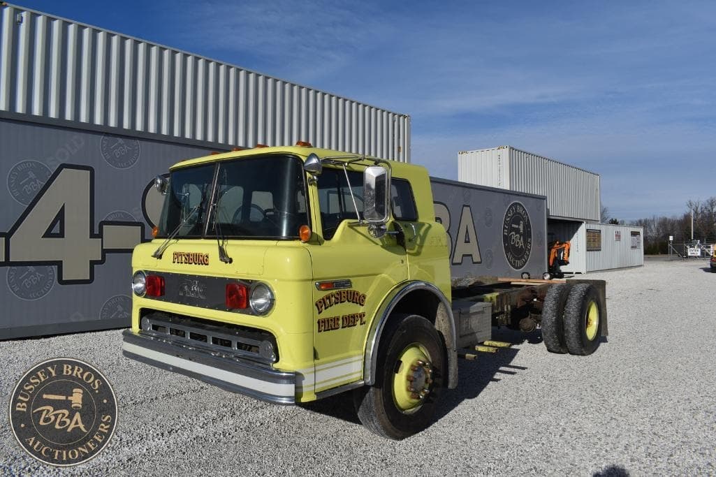 Image of Ford C8000 Primary image