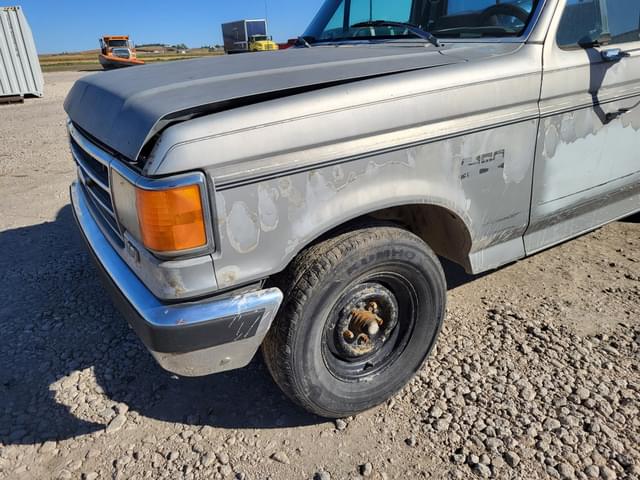 Image of Ford F-150 equipment image 4