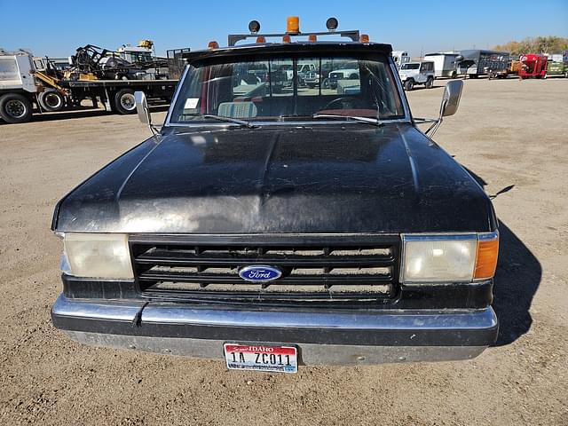 Image of Ford F-250 equipment image 1