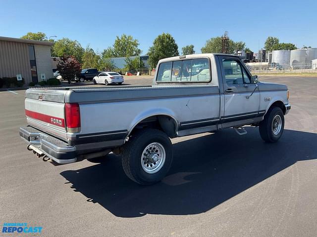 Image of Ford F-250 equipment image 2