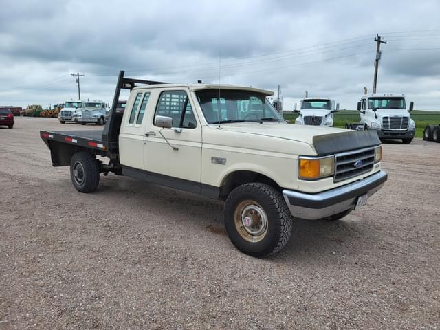 Image of Ford F-250 equipment image 1