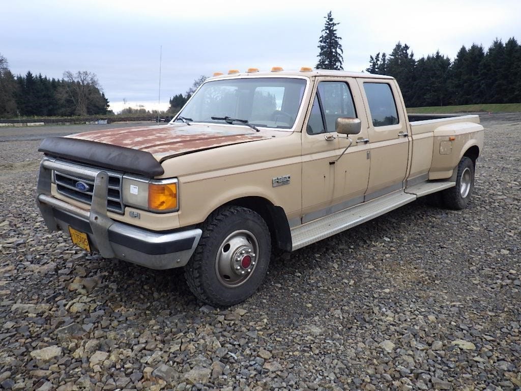 1989 Ford F-350 Equipment Image0