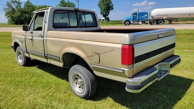 Image of Ford F-150 equipment image 2