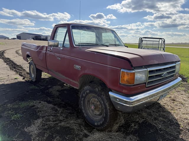 Image of Ford F-250 equipment image 1