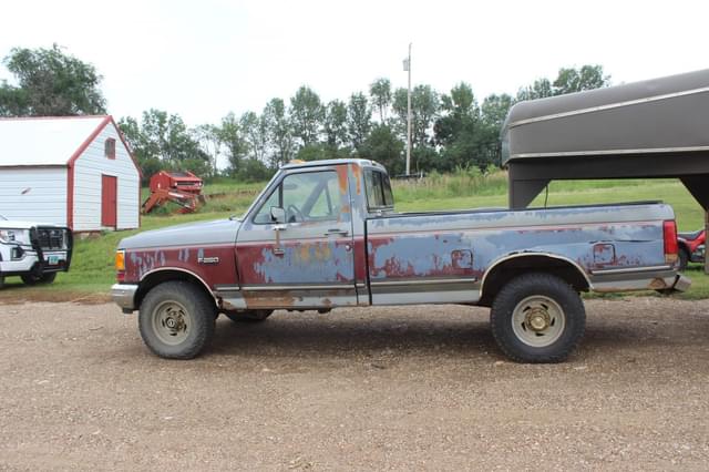 Image of Ford F-250 equipment image 1