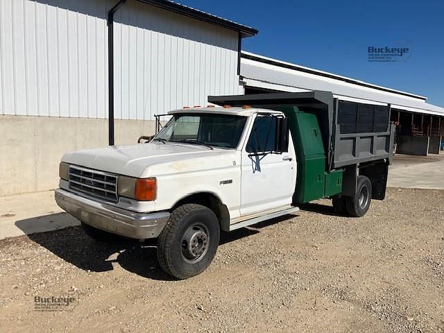 Image of Ford F-350 Primary image