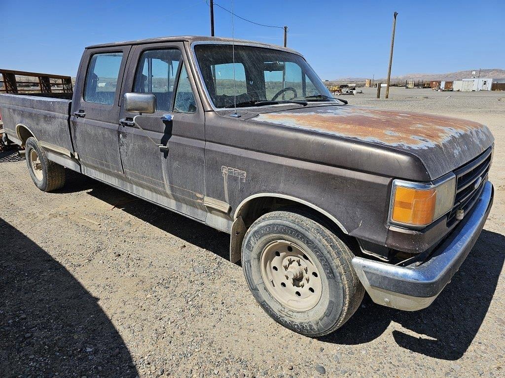 Image of Ford F-350 Primary image