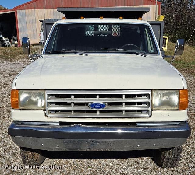 Image of Ford F-450 equipment image 1