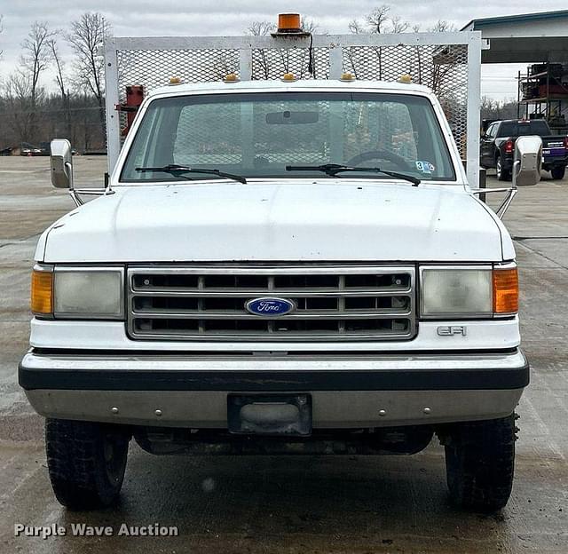 Image of Ford F-450 equipment image 1