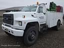 1989 Ford F-800 Image
