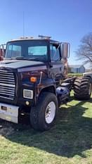 1989 Ford L8000 Equipment Image0