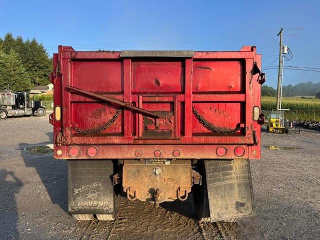Image of Ford L9000 equipment image 3