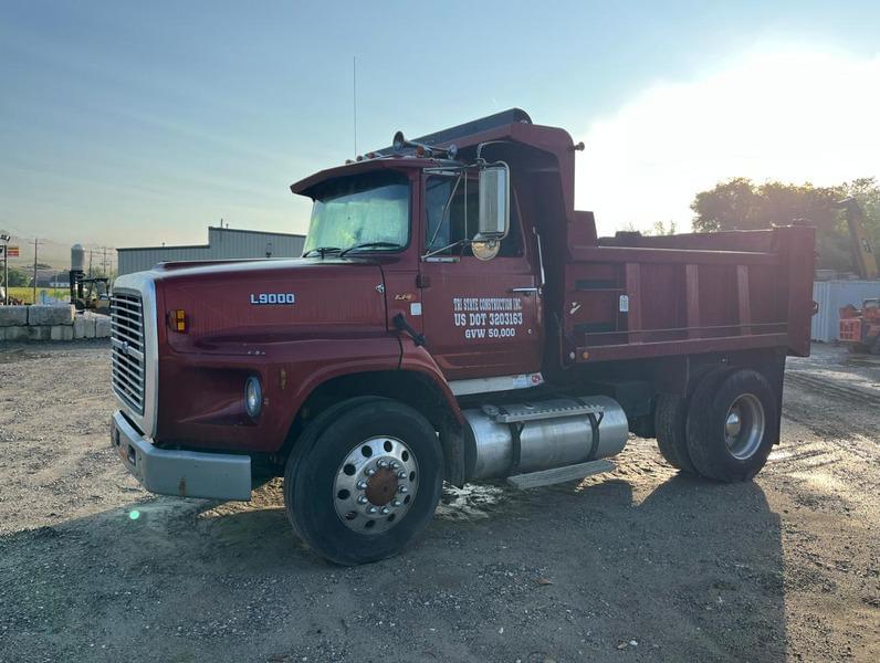 Image of Ford L9000 Primary image